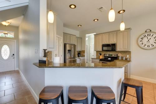 Spacious Lake Granbury Vacation Rental with Dock! in Granbury, USA