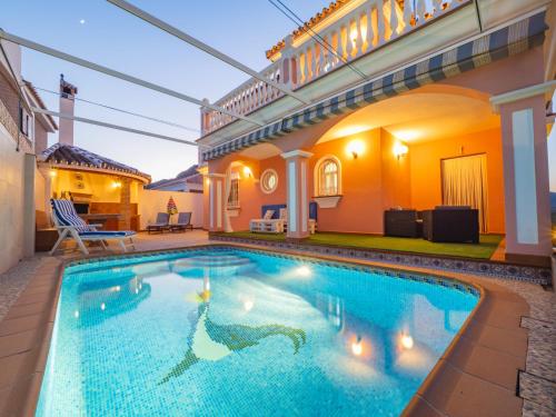 Cubo's Villa Ana