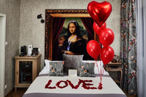Mystery Hotel Budapest - image 4