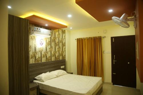 City Tower Lodge - image 4