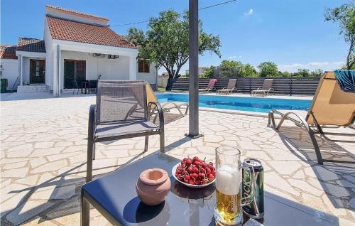 4 Bedroom Lovely Home In Miranje Gornje