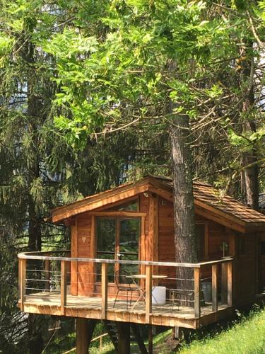 la Cabane dans les Arbres - Chambre d'hôtes - Saint-Jean-d'Aulps