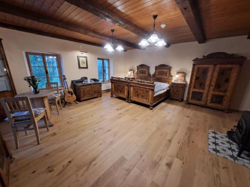 Chalupa Zatyni - cely objekt in Duba