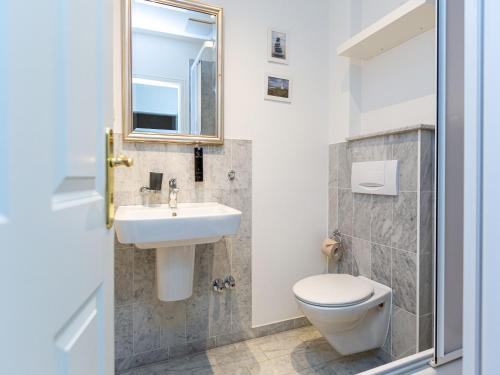 Two-Bedroom Apartment with Balcony image 2