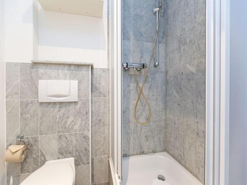 Two-Bedroom Apartment with Balcony image 1