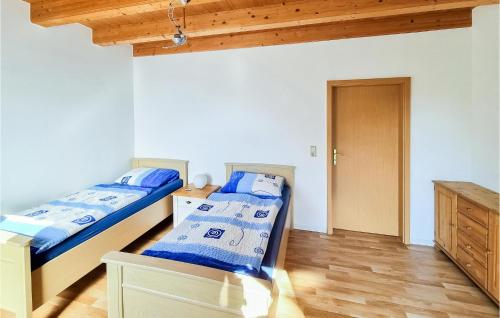 Cozy Apartment In Ditfurt With Wifi