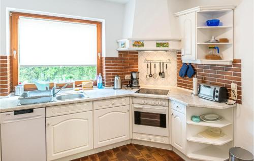Nice Apartment In Hasselberg With Wifi - image 4