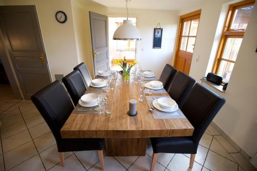 Instalaciones, Lieblingsplatz in Lenste