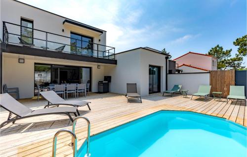 Beautiful Home In Saint Jean De Monts With Outdoor Swimming Pool, Private Swimming Pool And 4 Bedrooms - Location saisonnière - Saint-Jean-de-Monts