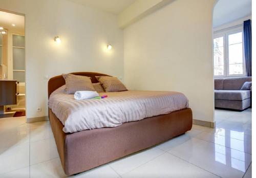 Apartment Notre Dame Bright - image 4