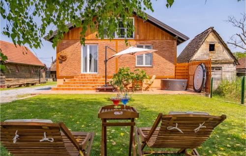 Nice Home In Drenov Bok With Wifi - Krapje