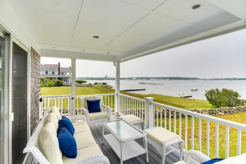 Waterfront Massachusetts Vacation Rental with Deck in Little Compton, USA