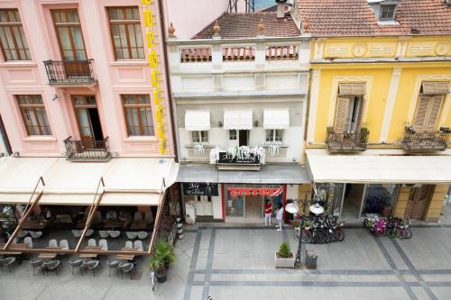 منظر, All Elevens 11 Apartments in بيتولا