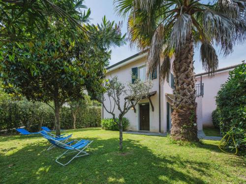  Holiday Home Lucerna Due-3 by Interhome in Ameglia