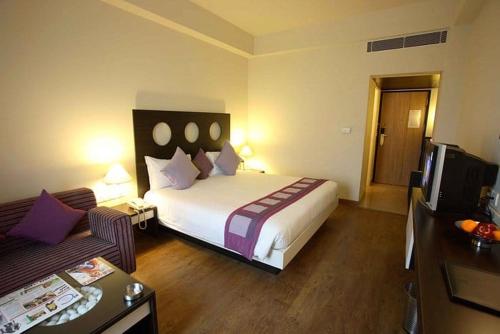 SILVER FERNS ( A BOUTIQUE HOTEL)