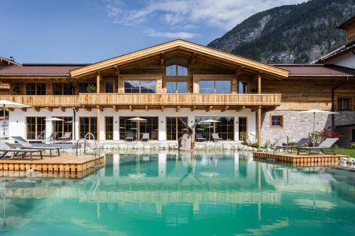 NOVA Moments Boutique Hotel in Pertisau