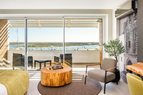 AP Eva Senses - image 2