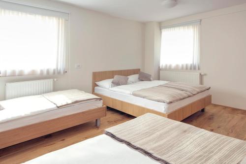 Guesthouse Turšič - image 8