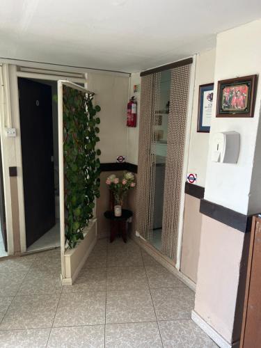 Emile Youth Hostel in Gibraltar