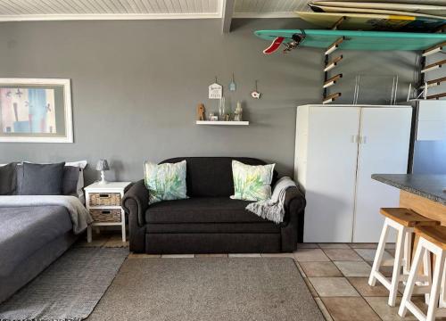 Casual, beachy and 100m to Seals Surf Spot, Cape St Francis (fotografie 7)