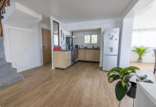Duplex avec extérieur, 30 min de Paris et Disney (Duplex avec exterieur, 30 min de Paris et Disney) in Сан-Мур-Де-Фоссе