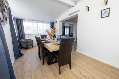 Duplex avec extérieur, 30 min de Paris et Disney (Duplex avec exterieur, 30 min de Paris et Disney) in Сан-Мур-Де-Фоссе