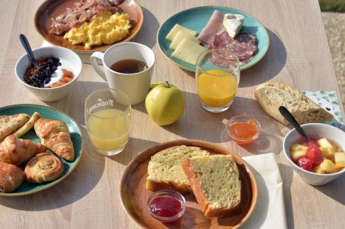 Hôtel Kyriad La Rochelle Centre Ville - image 8