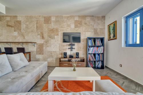 Villa Old Olive - image 10