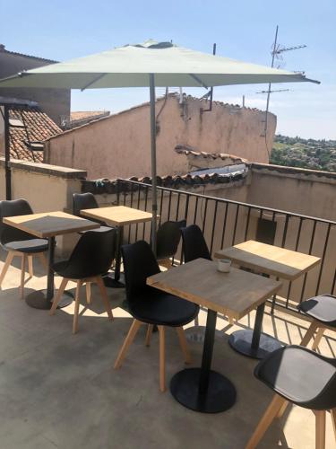 Rõdu/terrass, Hotel Francois 1Er in Manosque