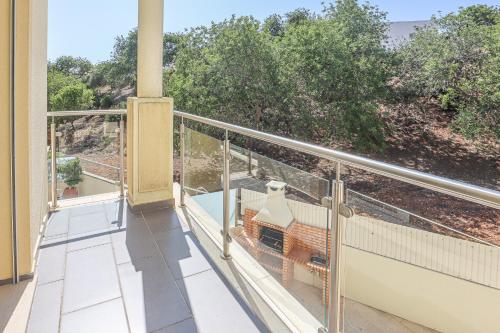 Facilities, Villa ENCOSTA VISTA SALGADOS - BY BEDZY in Guia