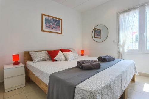 LEON INMO Casa Ella - 13009 - image 4