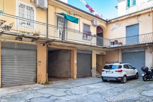 Guesthost - La Spezia Central Apartment - Near The Station - La Spezia