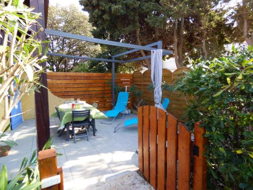 Pavillon T3 mezzanine, piscine, parking, Beau Soleil, Narbonne Plage