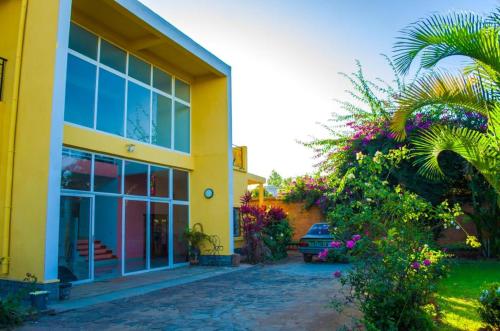 Room in Villa - The elegant Villa Alexandre near Ivato Airport