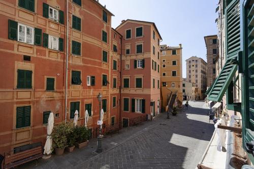 A Un Passo dalla Spiaggia di Camogli by Wonderful Italy