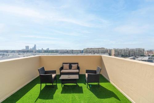 150Mbps WiFi · 1BR · Pool · Downtown in Al Quoz