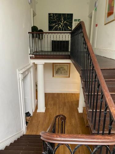 Grand Apartment in Historic Building with Free Parking