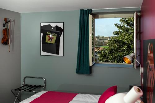 1 queen bed