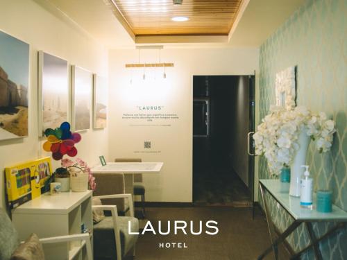 Laurus Hotel