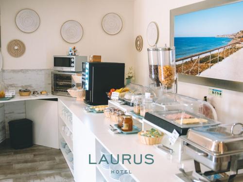 Laurus Hotel - image 10