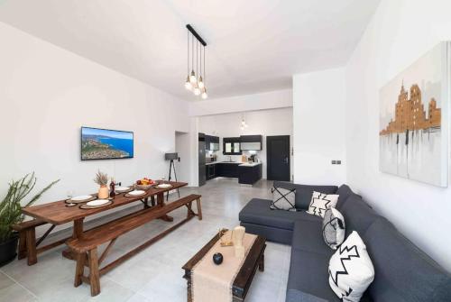 Drakonakis house 3bd istron - Tap to explore photos