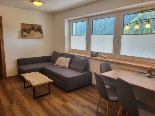 Apartment Bergblick by Interhome, Ferienwohnung in See