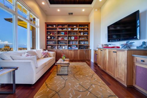 Rainbow Hale Estate 4 Br Home – Ka'anapali, HI