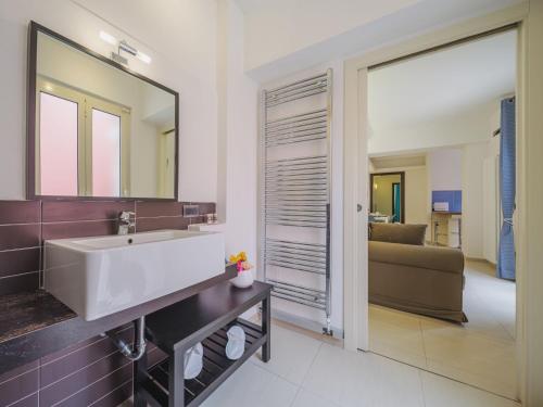 Apartment Appartamento Leonardo By Interhome - Viareggio
