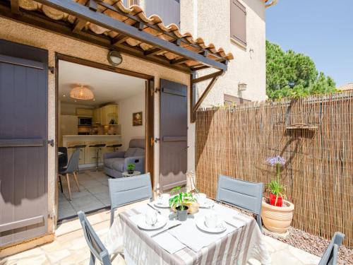 Apartment Les Lavandines by Interhome - Location saisonnière - Sainte-Maxime