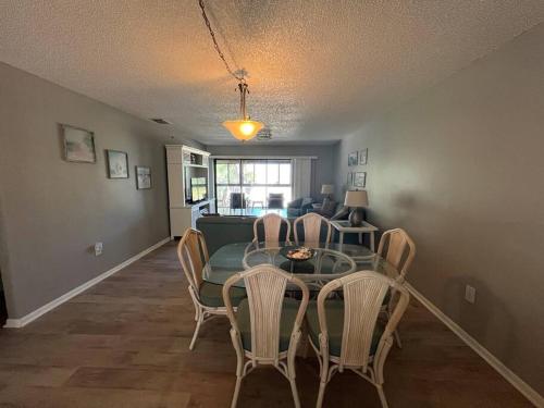 GULFBEACHPLACE HOLMES BEACH – Holmes Beach, FL