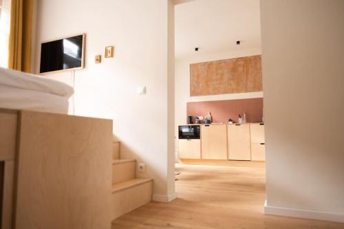 Apartment image 10