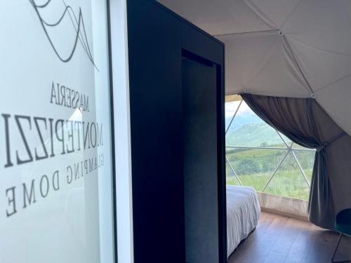 Masseria Monte Pizzi Glamping Dome in Carovilli
