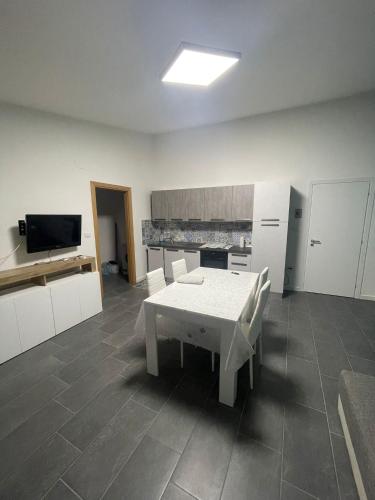  Marina bay house in Rossano