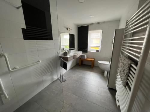 Bathroom, Ferienzimmer Reurieth in Reurieth